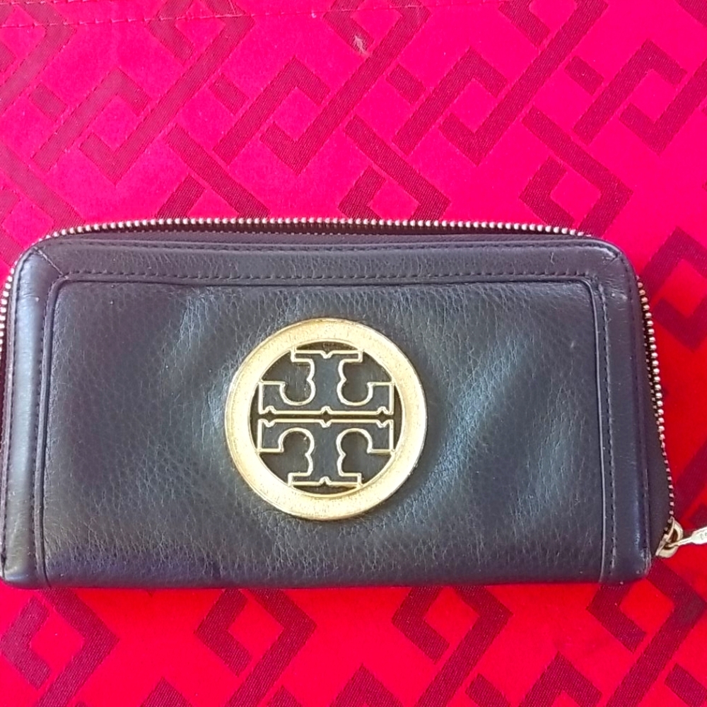 Tory Burch Wallet